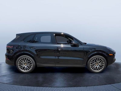 2023 Porsche Cayenne Platinum Edition