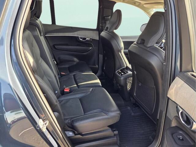 2024 Volvo XC90 Ultimate Bright Theme
