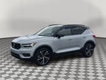 2020 Volvo XC40 R-Design