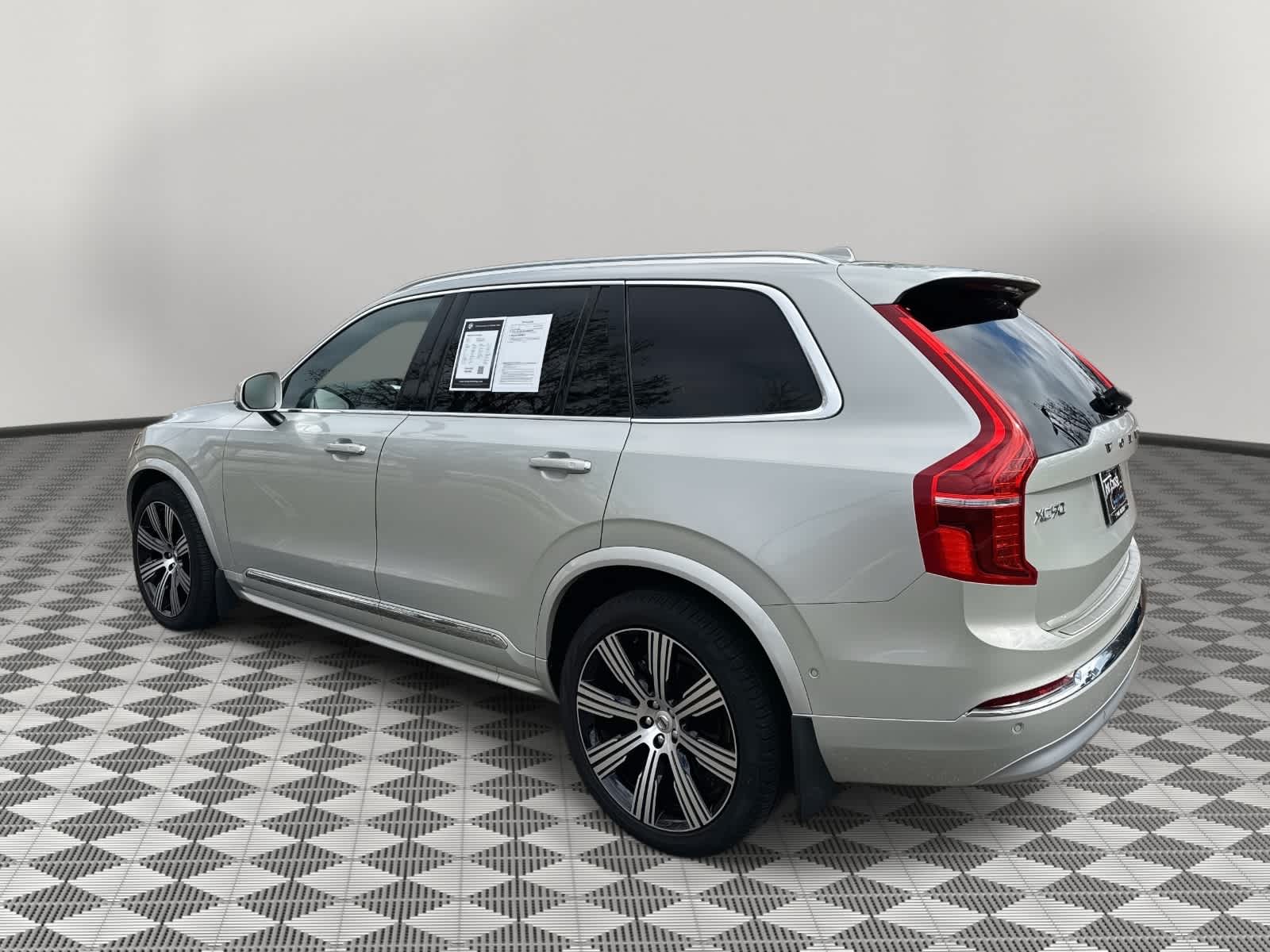 2022 Volvo XC90 Inscription
