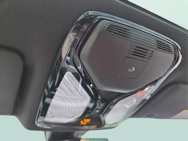 2026 BMW 230i 230i