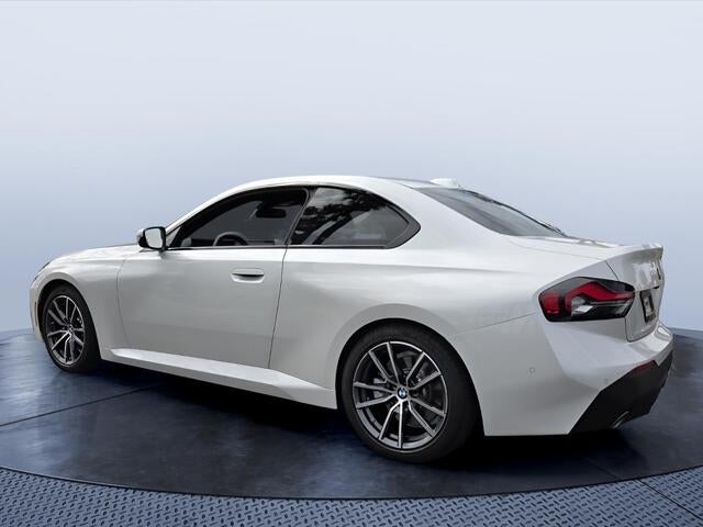 2026 BMW 230i 230i