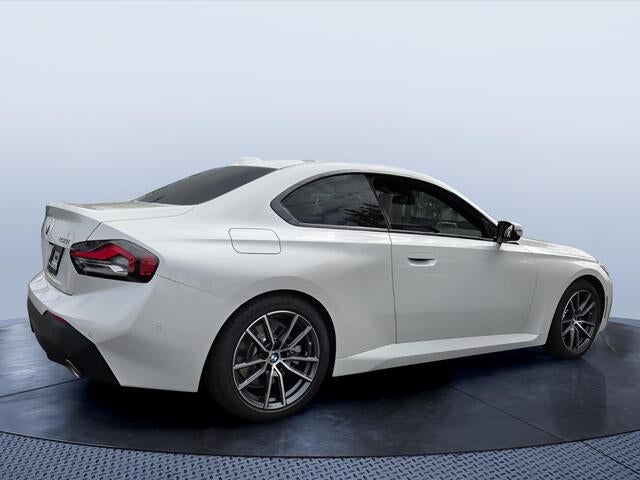 2026 BMW 230i 230i