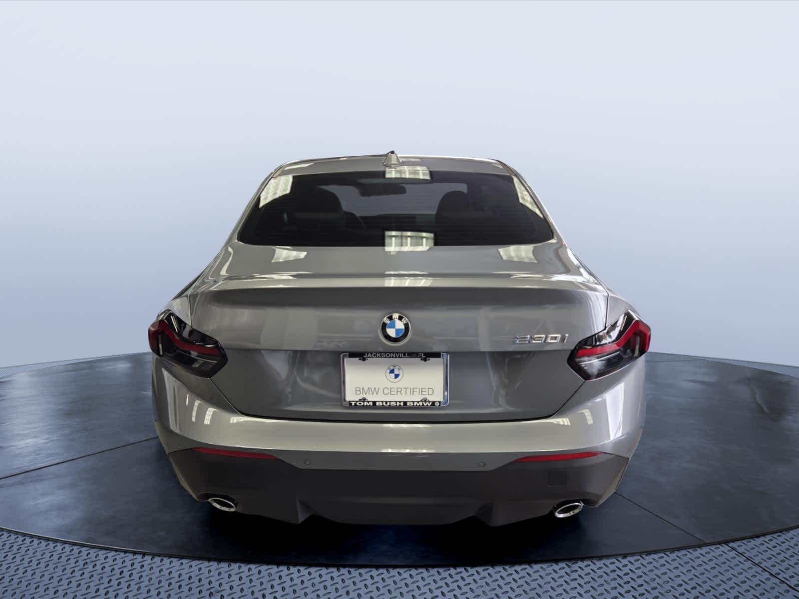 2026 BMW 230i 230i
