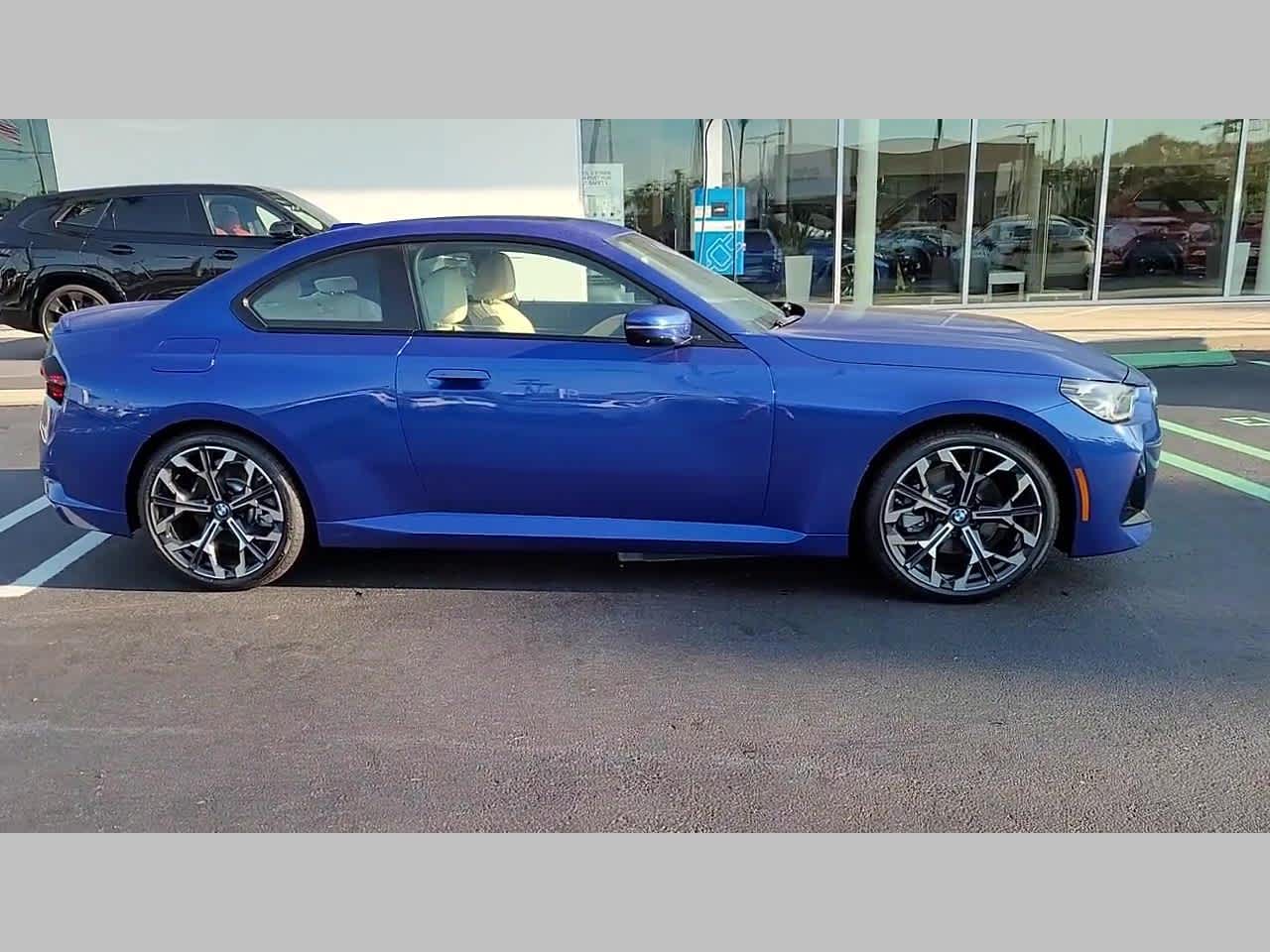 2025 BMW 2 Series 230i xDrive