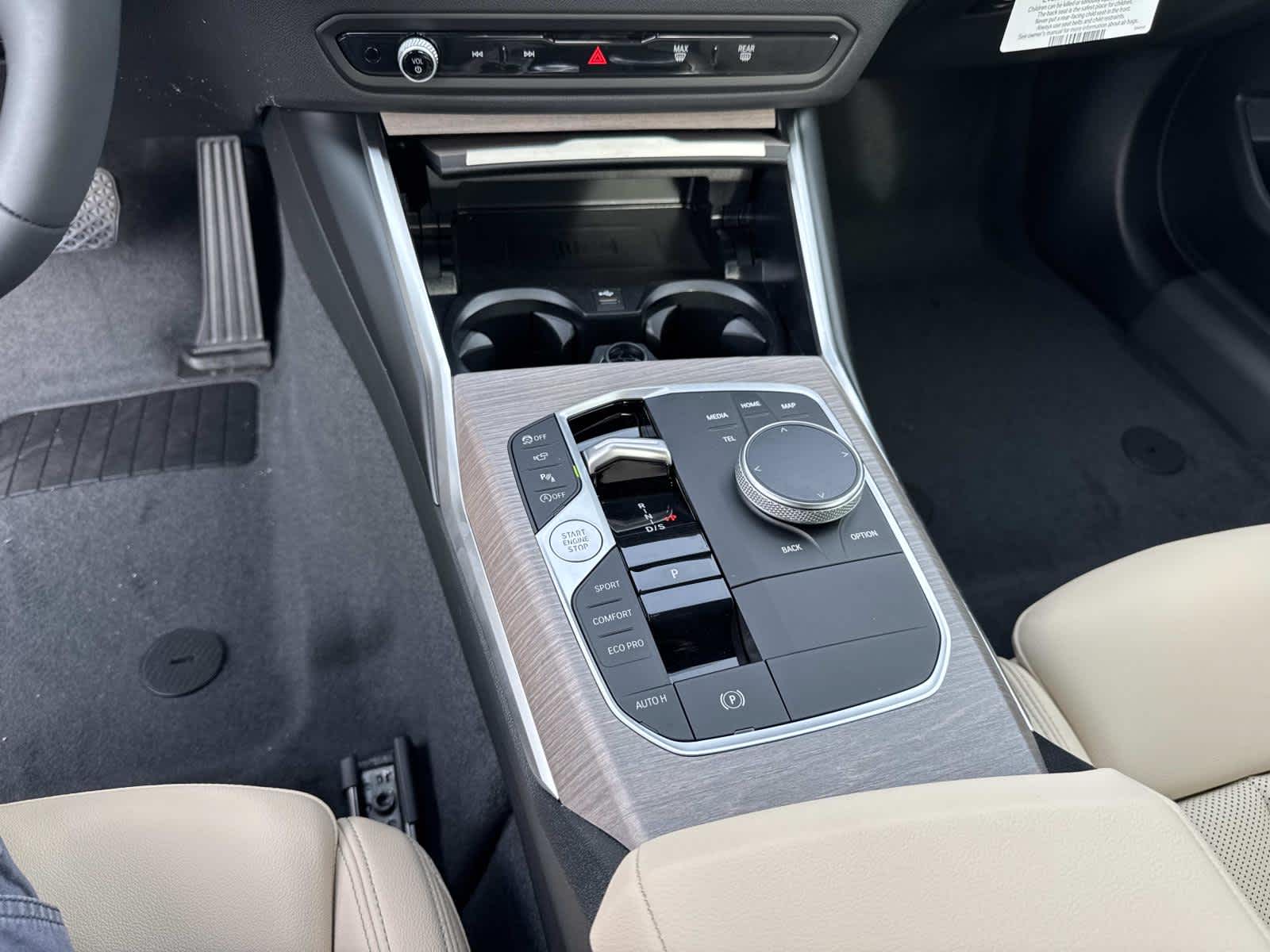 2025 BMW 2 Series 230i xDrive