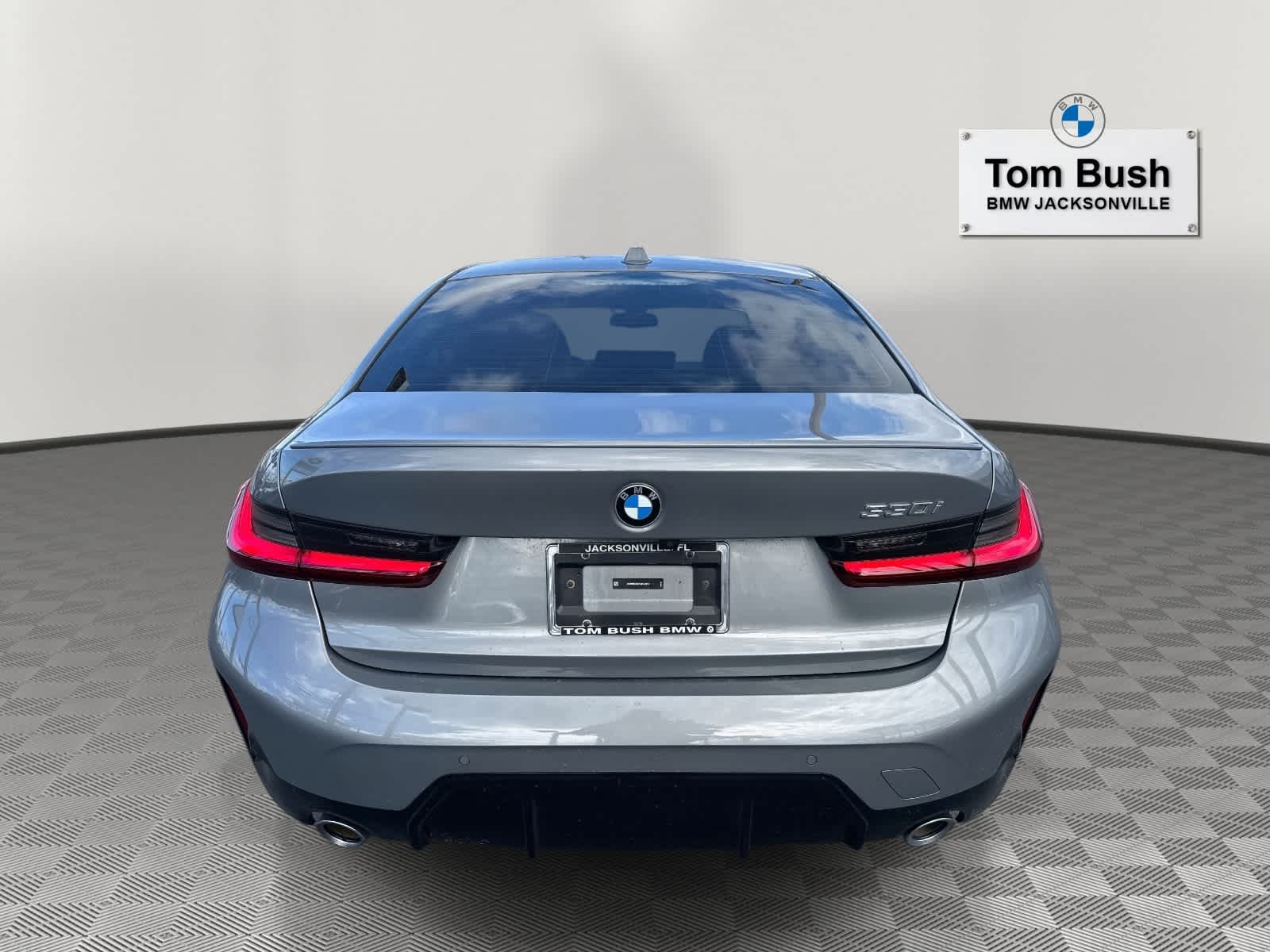 2025 BMW 3 Series 330i