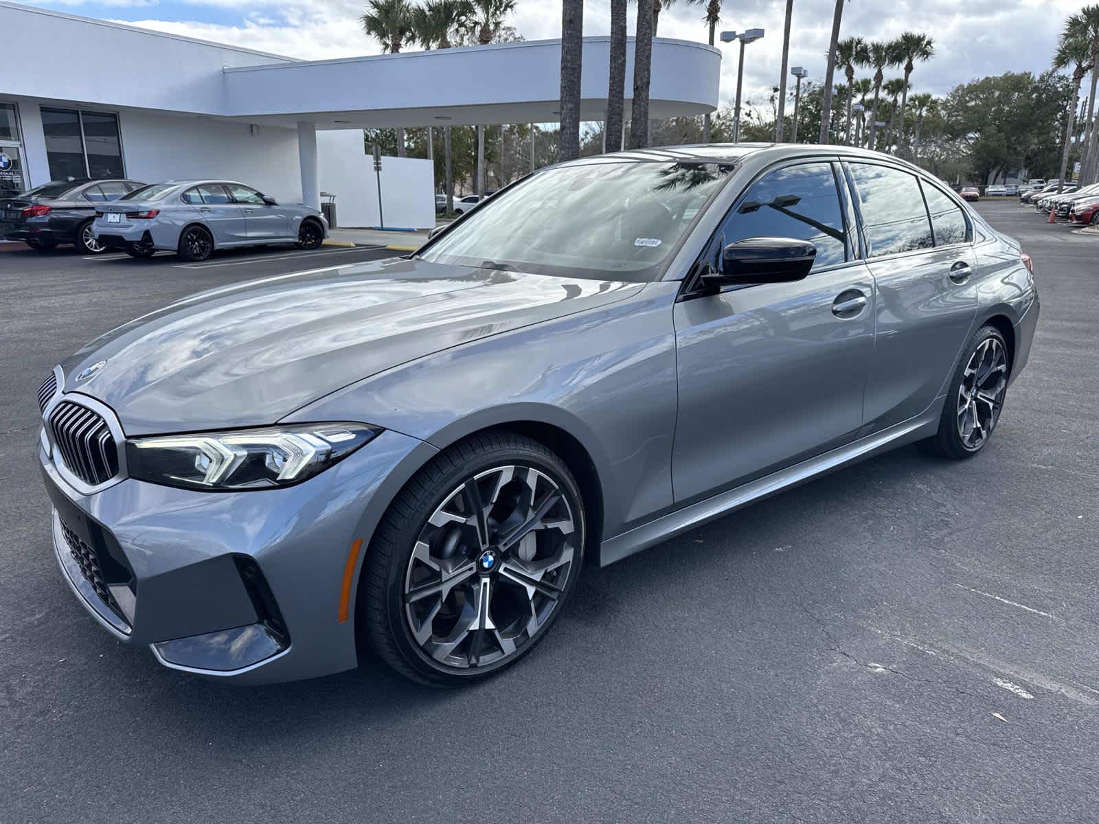 2025 BMW 3 Series 330i