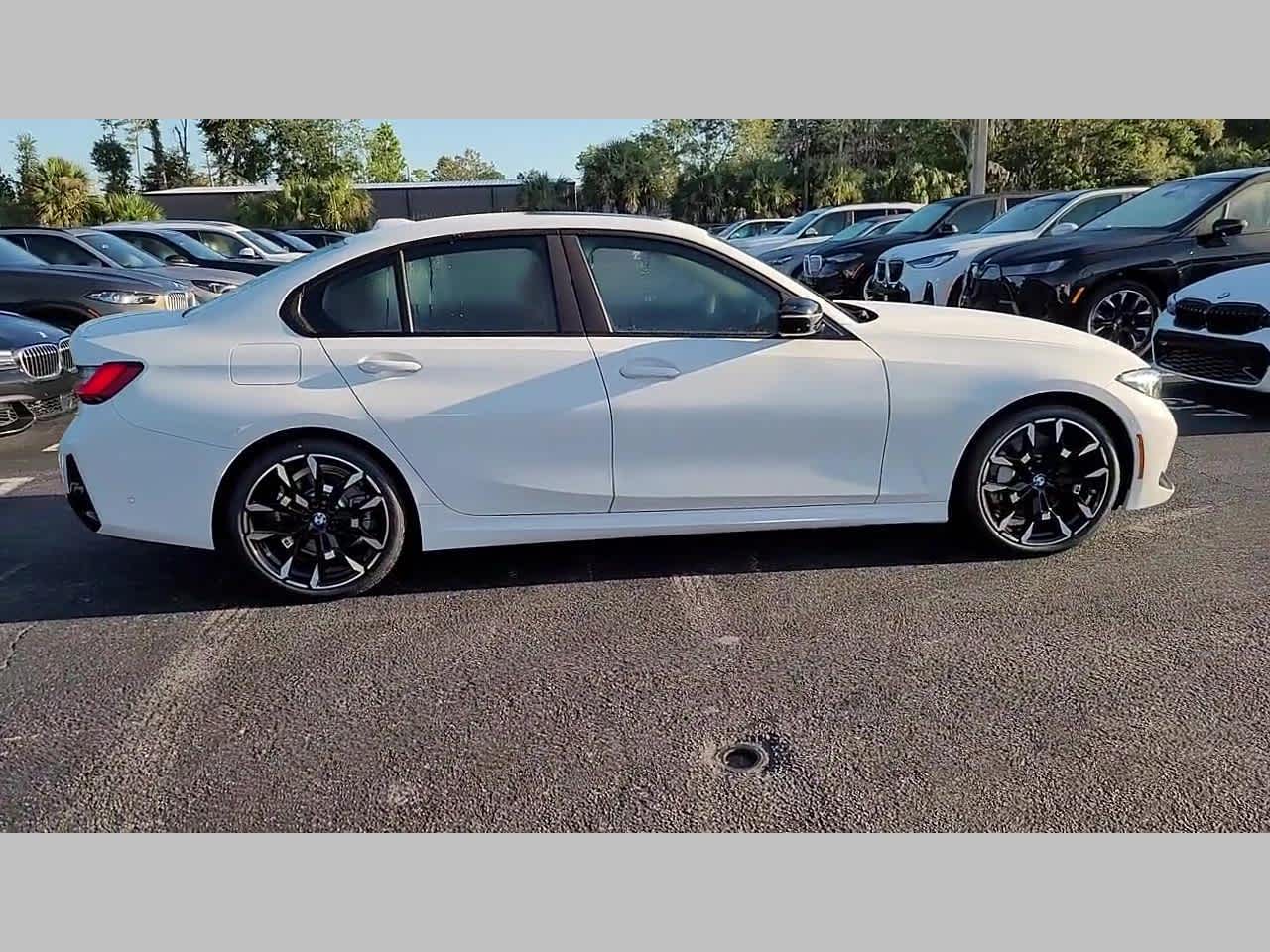 2025 BMW 3 Series 330i