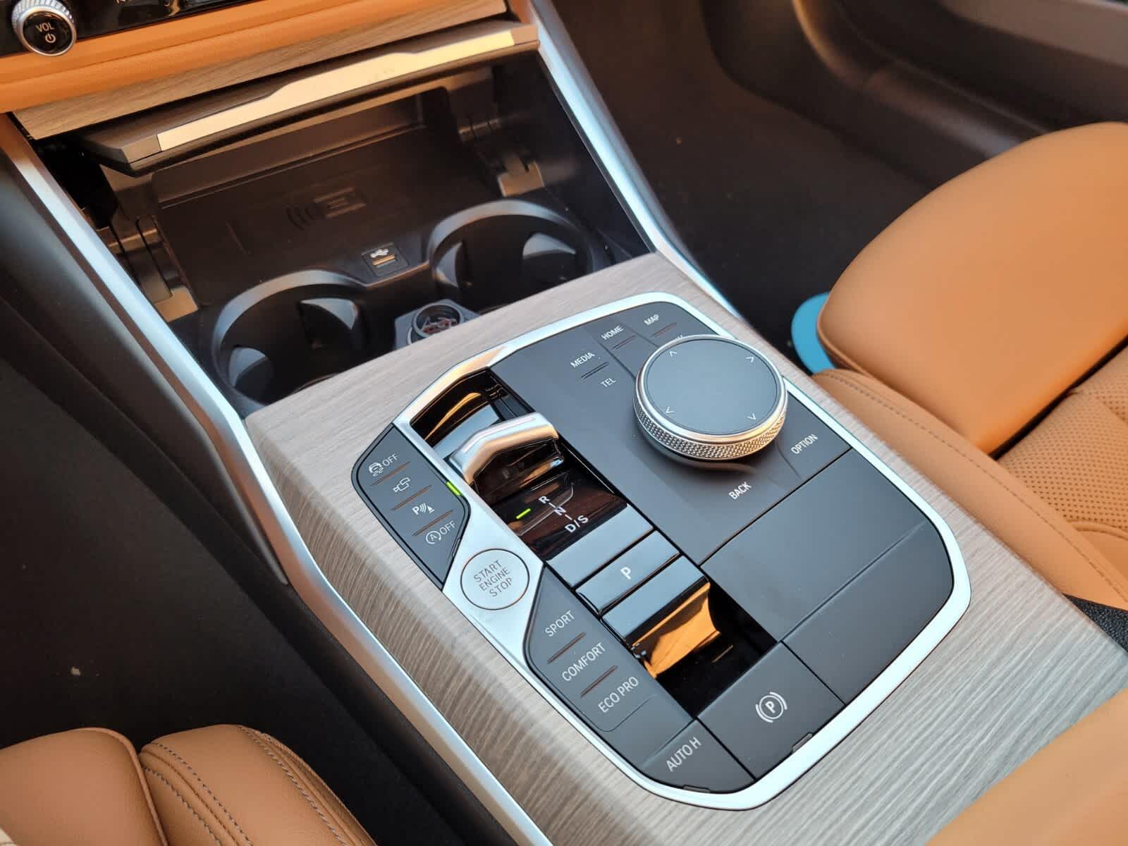 2025 BMW 3 Series 330i