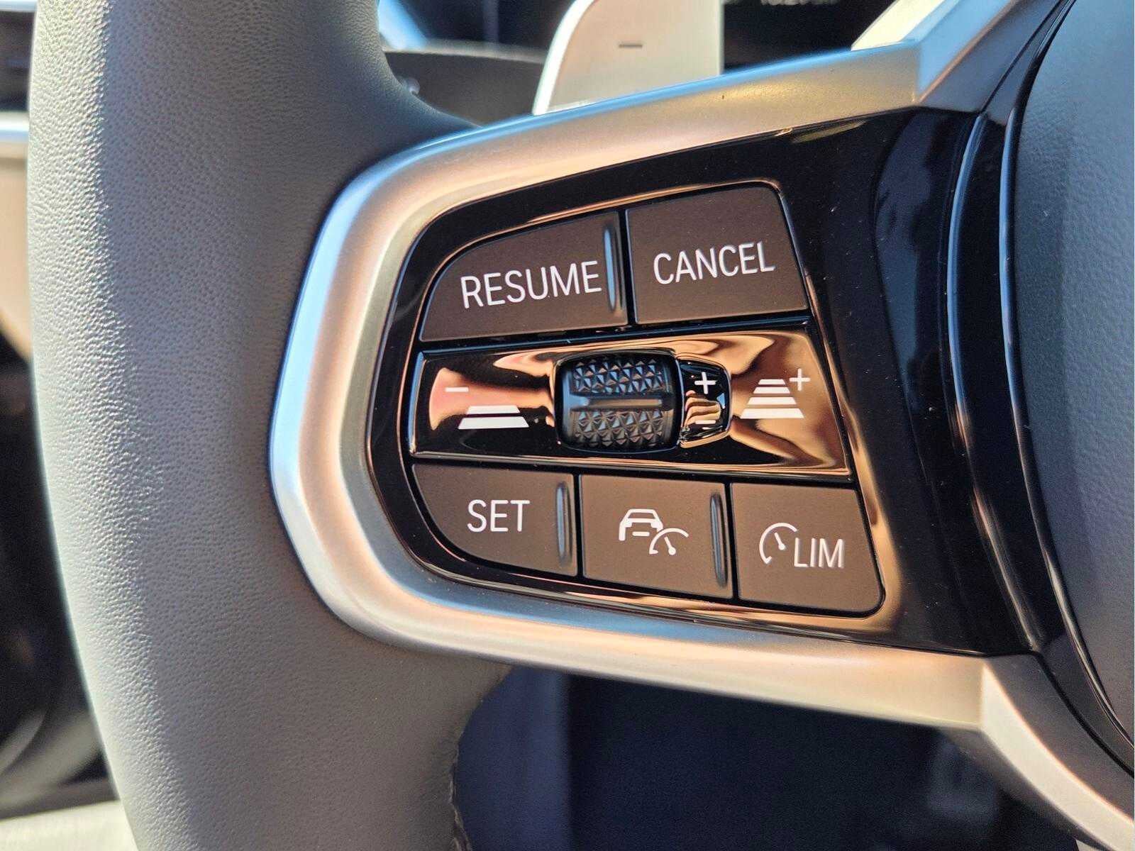 2026 BMW 330i NA 330i NA