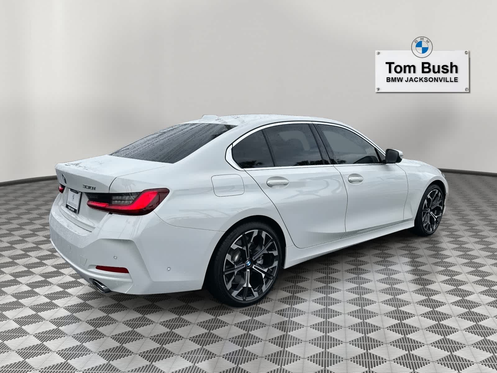 2025 BMW 3 Series 330i