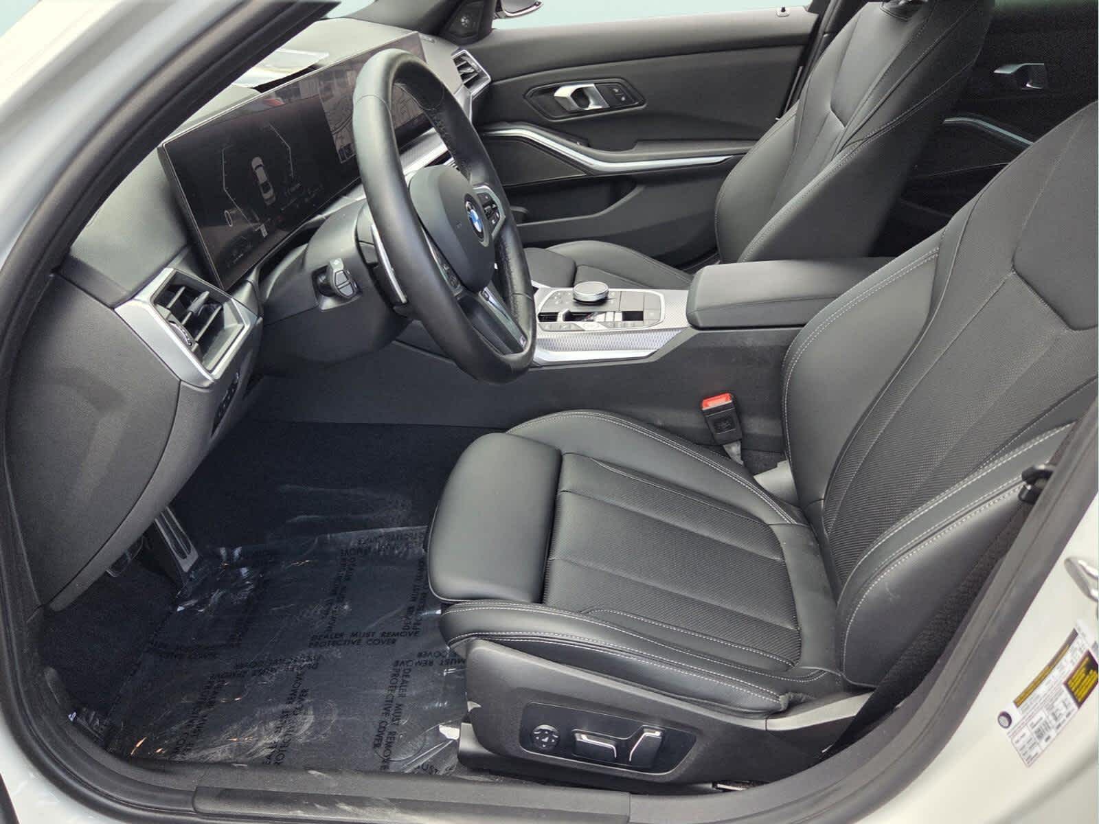 2024 BMW 330i 330i