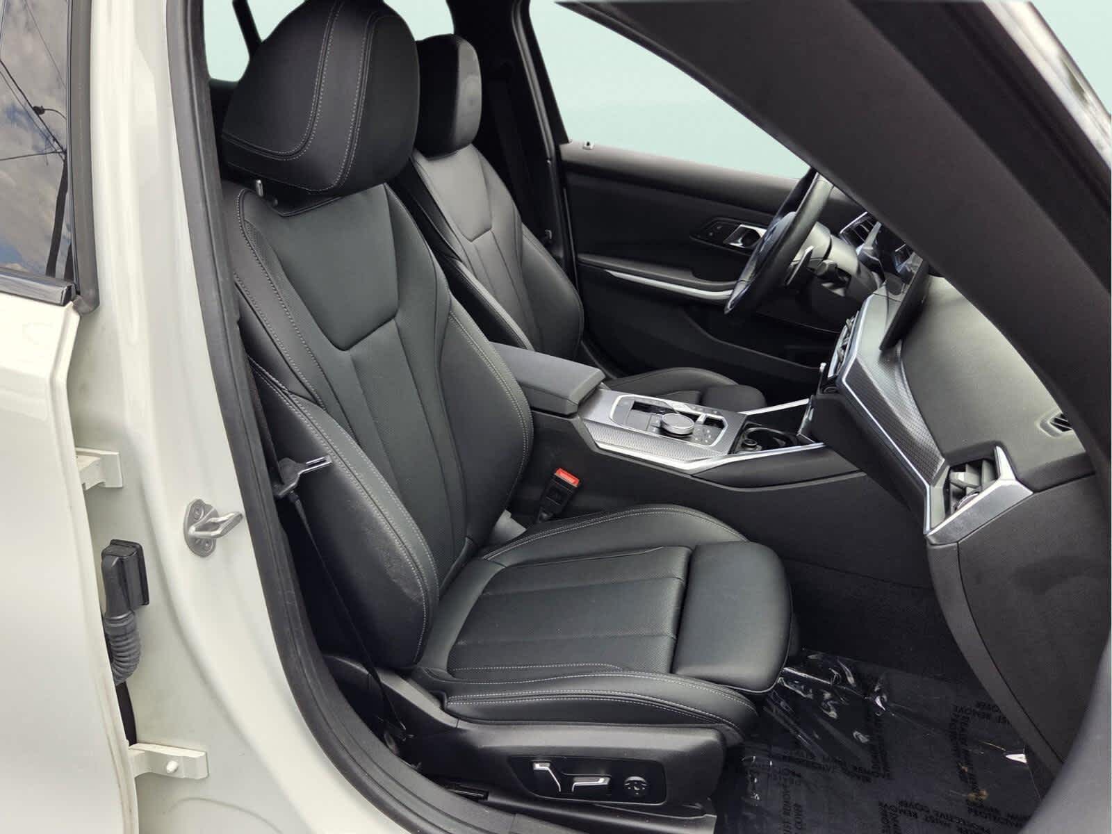 2024 BMW 330i 330i
