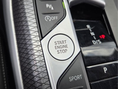 2024 BMW 330i 330i
