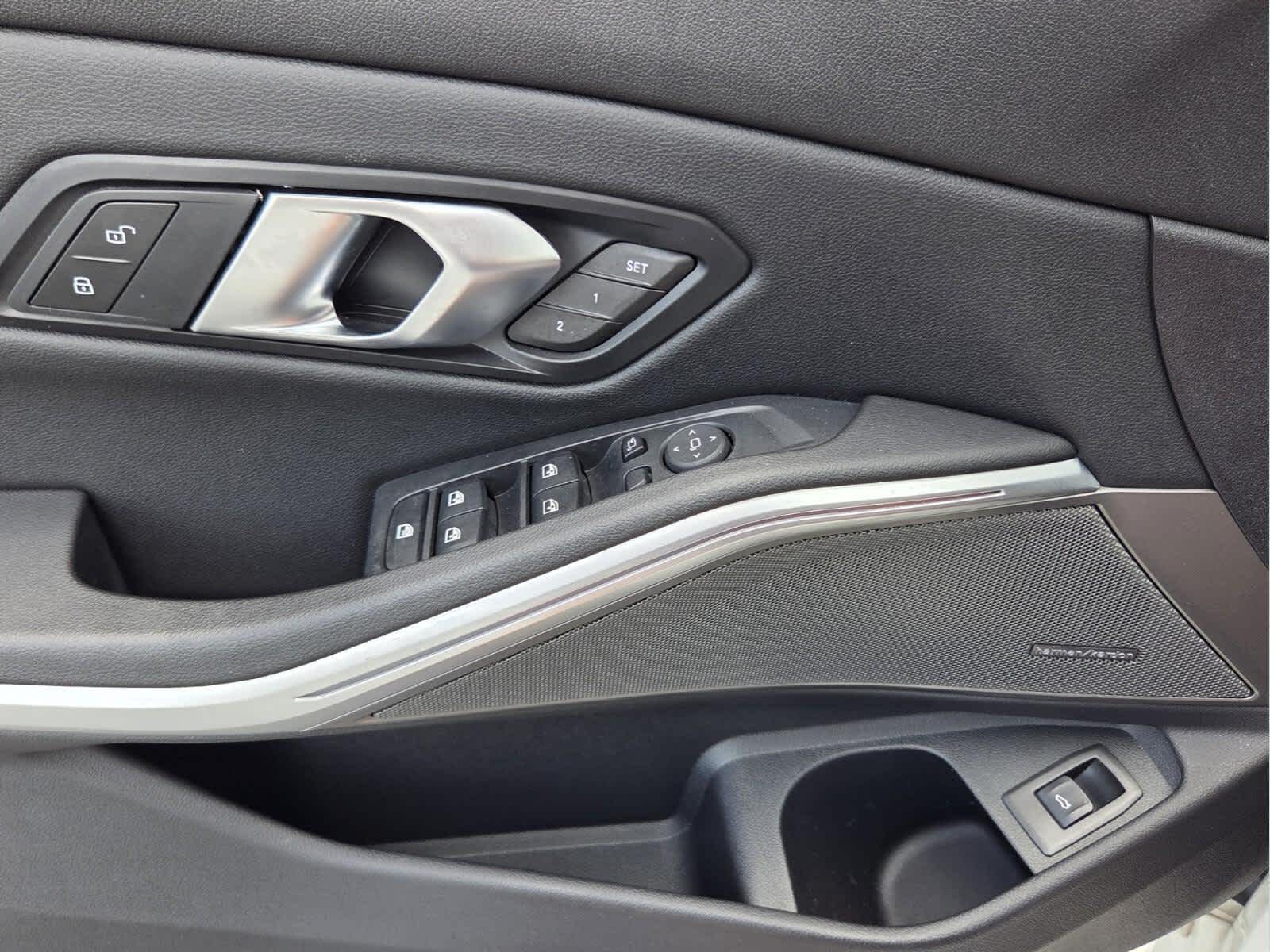 2024 BMW 330i 330i