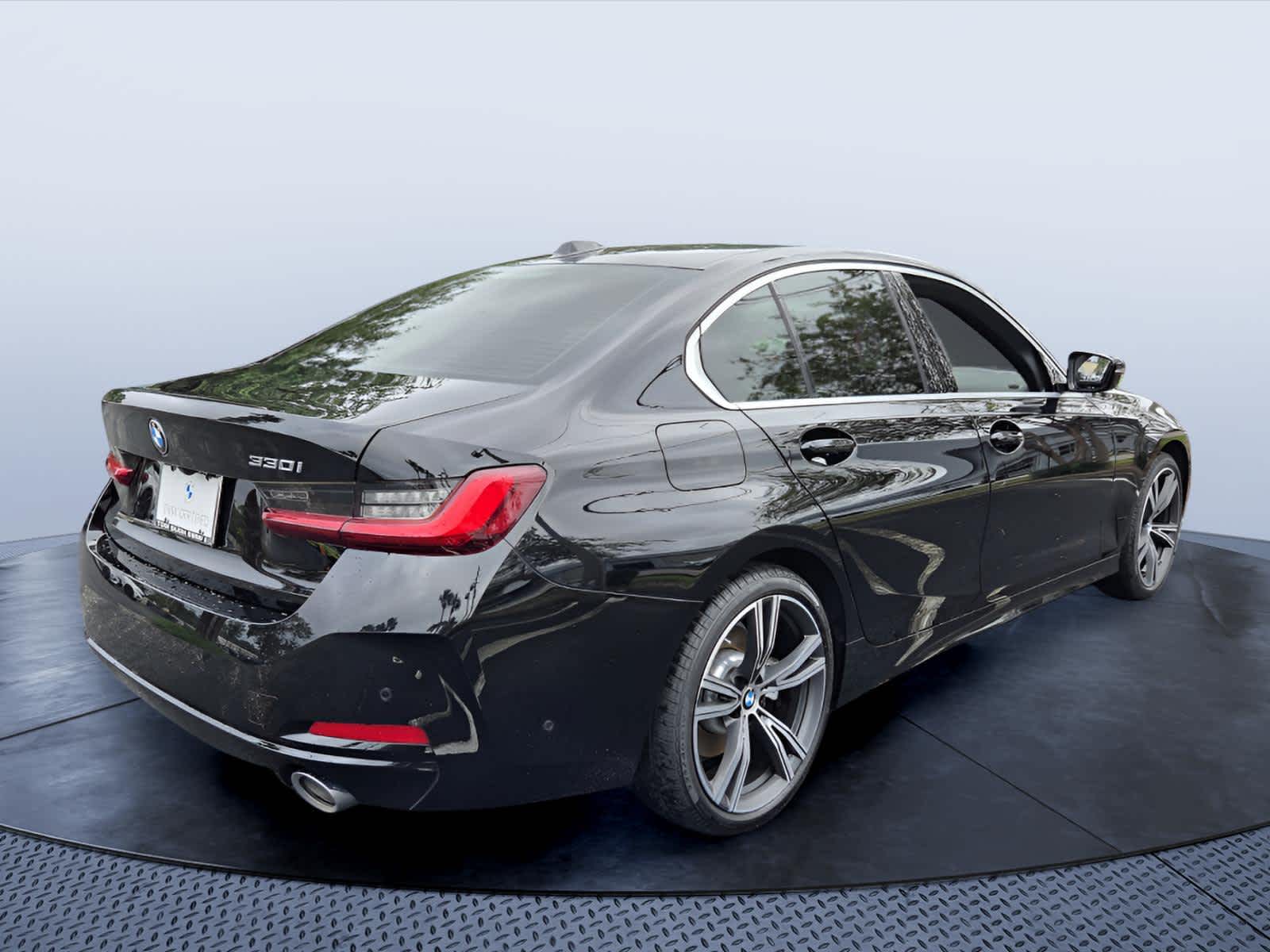 2024 BMW 330i 330i