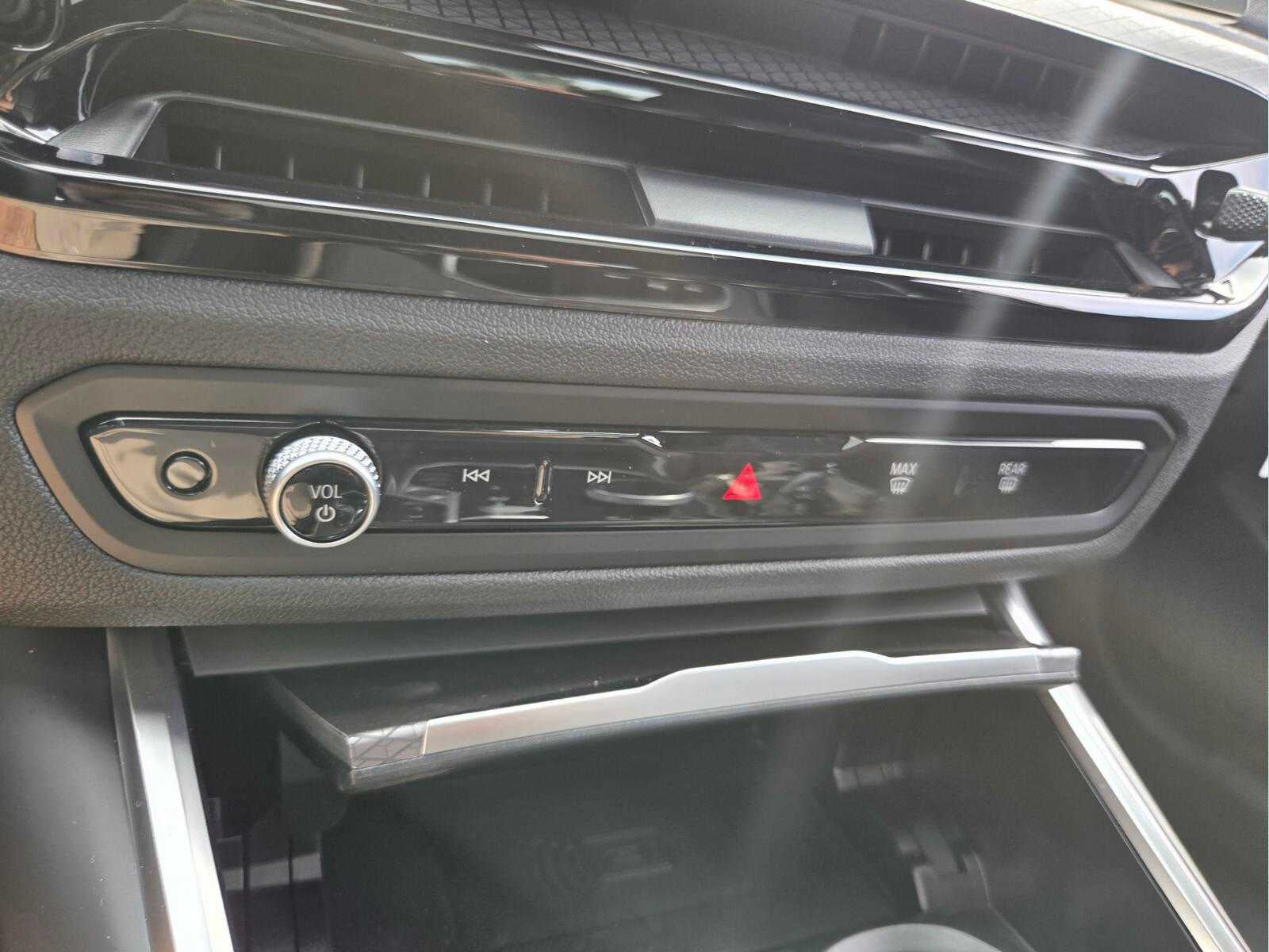 2026 BMW 330i NA xDrive 330i NA xDrive