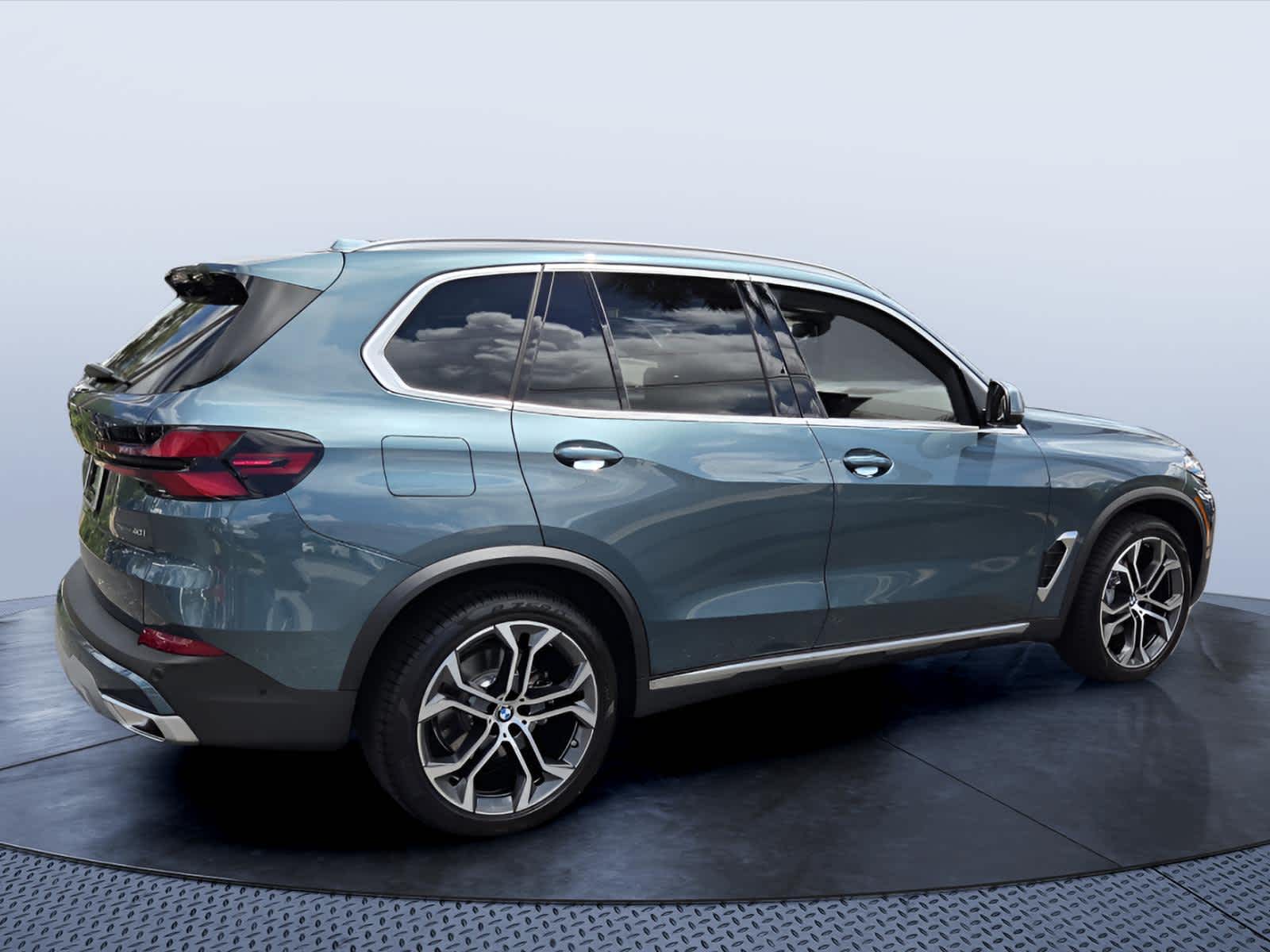 2026 BMW X5 sDrive40i sDrive40i