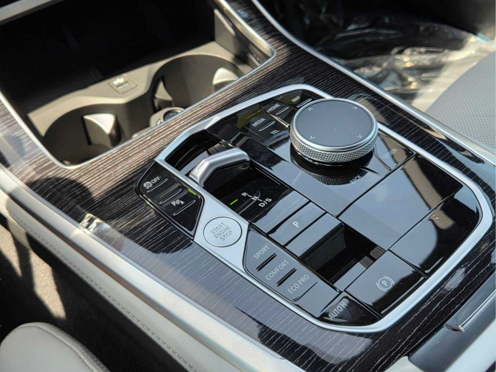 2026 BMW X5 sDrive40i sDrive40i