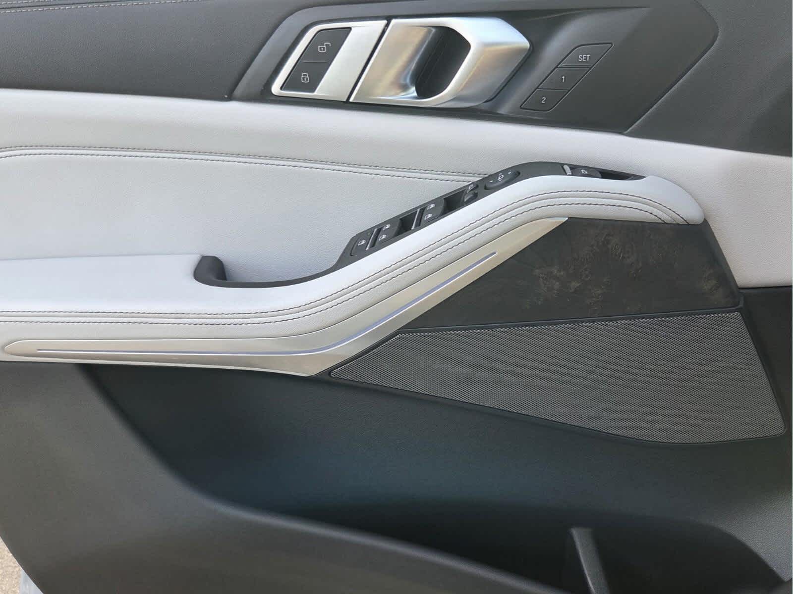 2025 BMW X5 sDrive40i sDrive40i