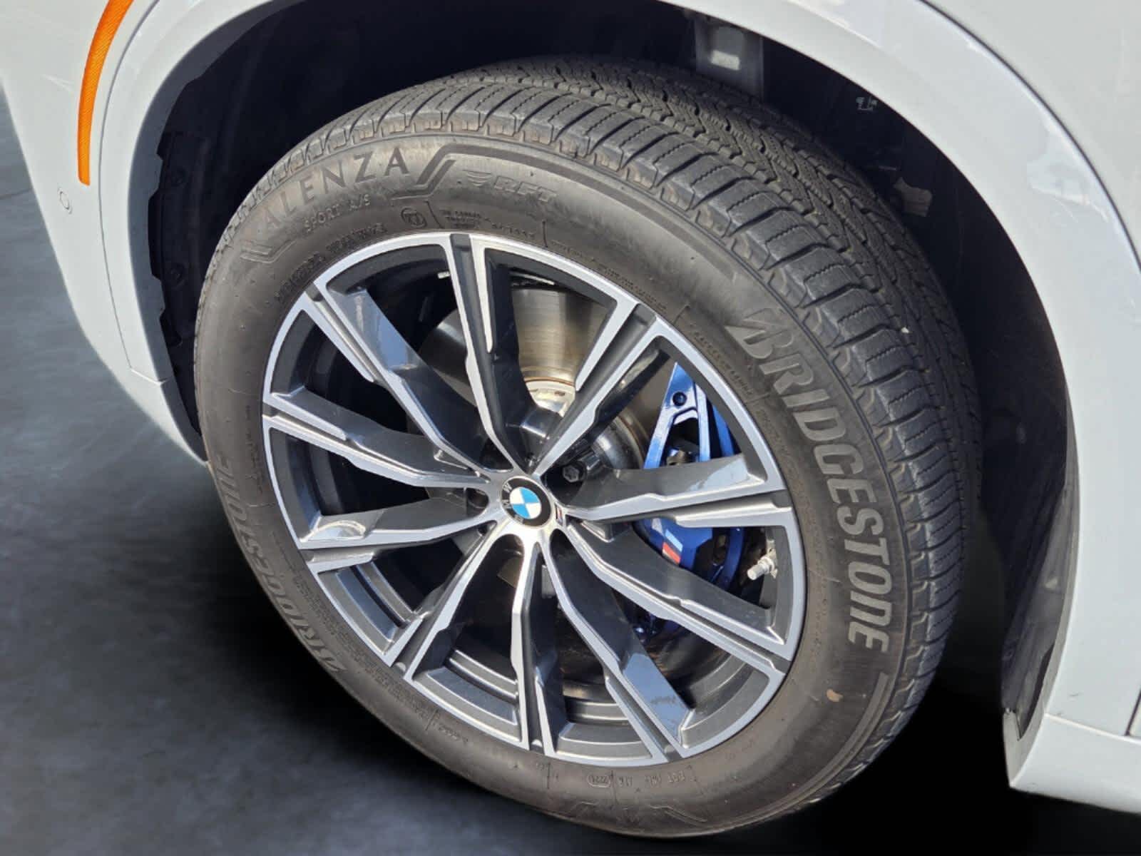 2025 BMW X5 sDrive40i sDrive40i