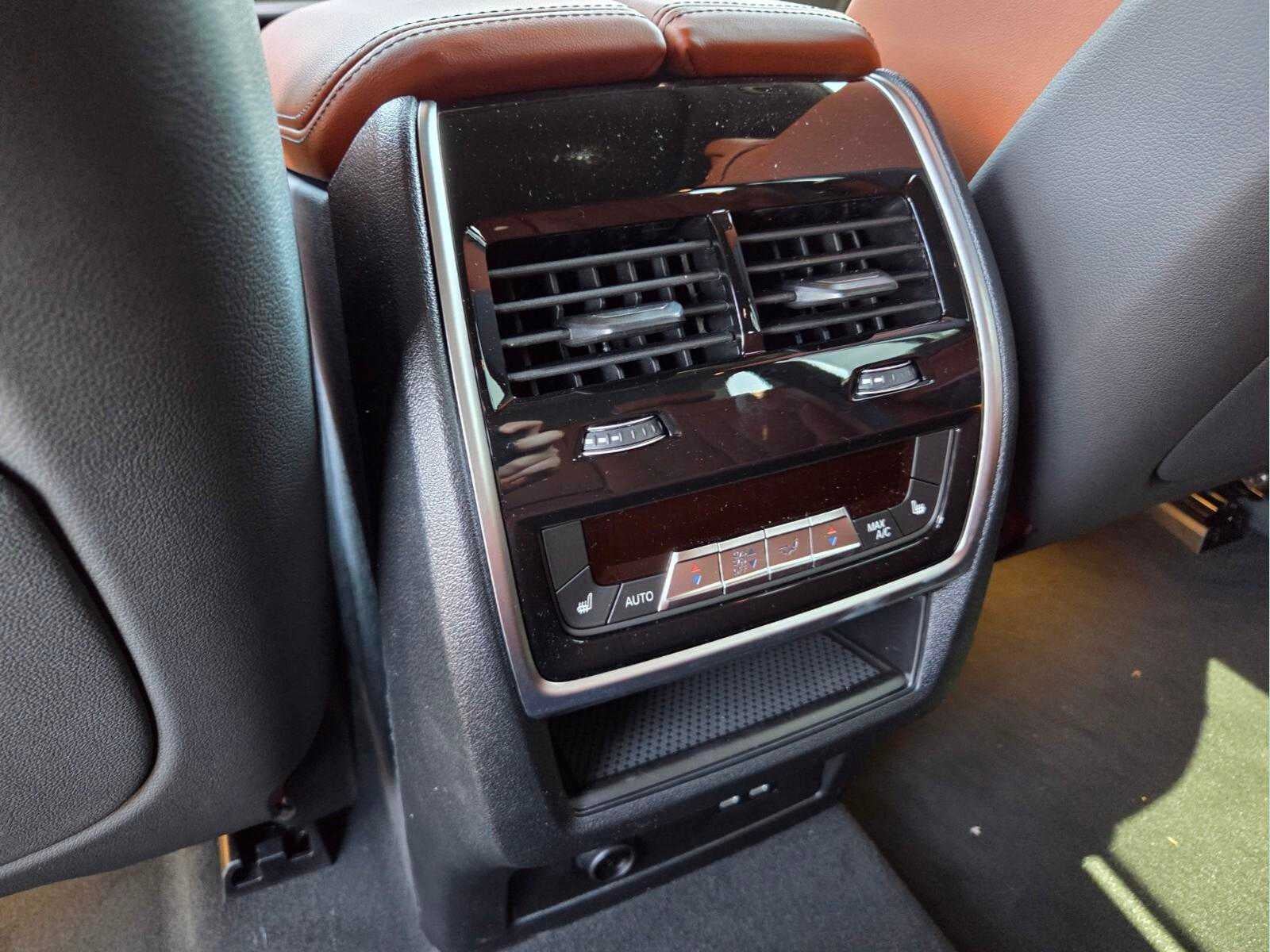 2026 BMW X5 sDrive40i sDrive40i