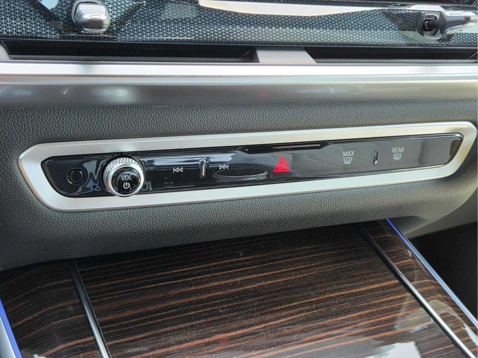 2026 BMW X5 sDrive40i sDrive40i