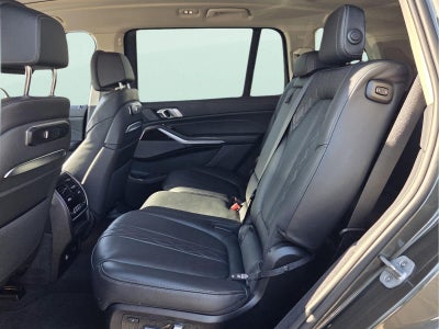 2026 BMW X7 xDrive40i xDrive40i