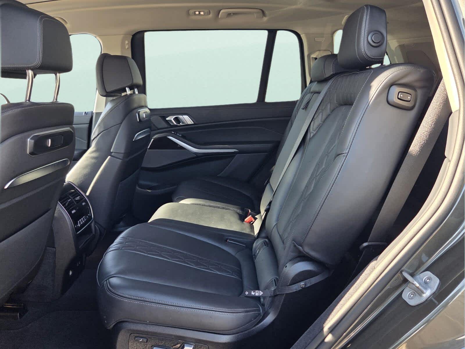 2026 BMW X7 xDrive40i xDrive40i