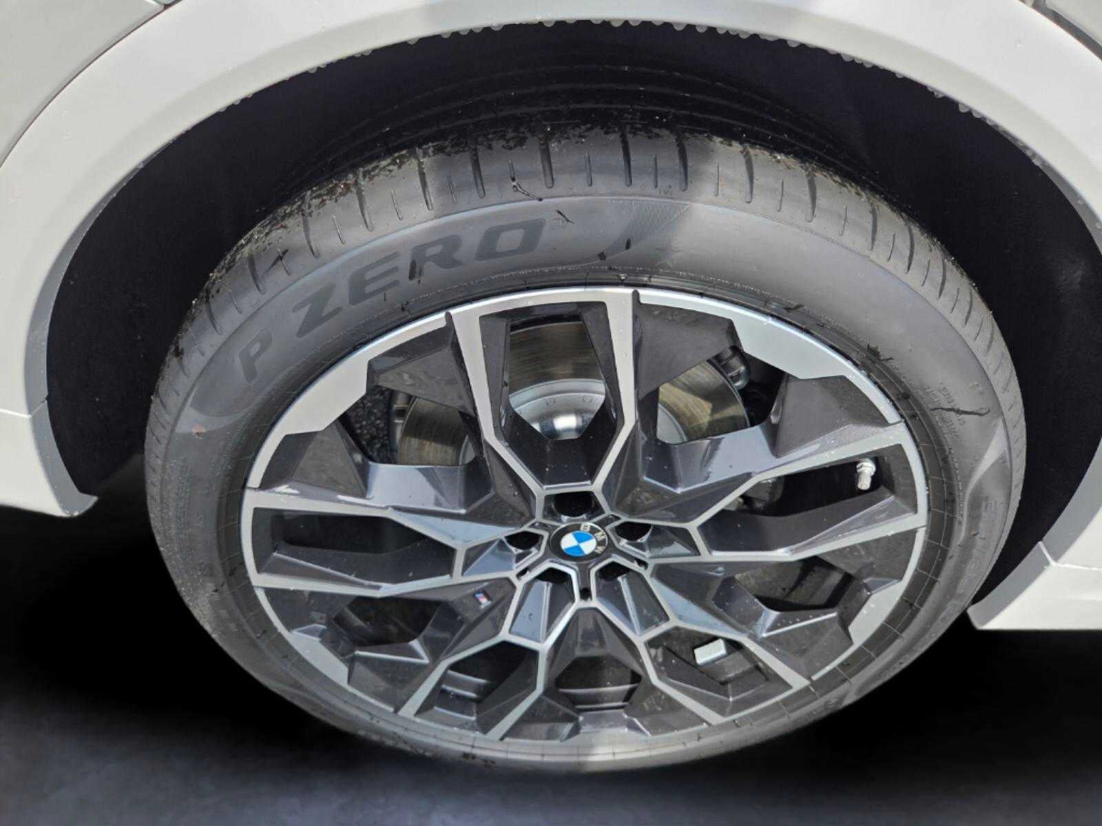 2027 BMW X7 xDrive40i xDrive40i