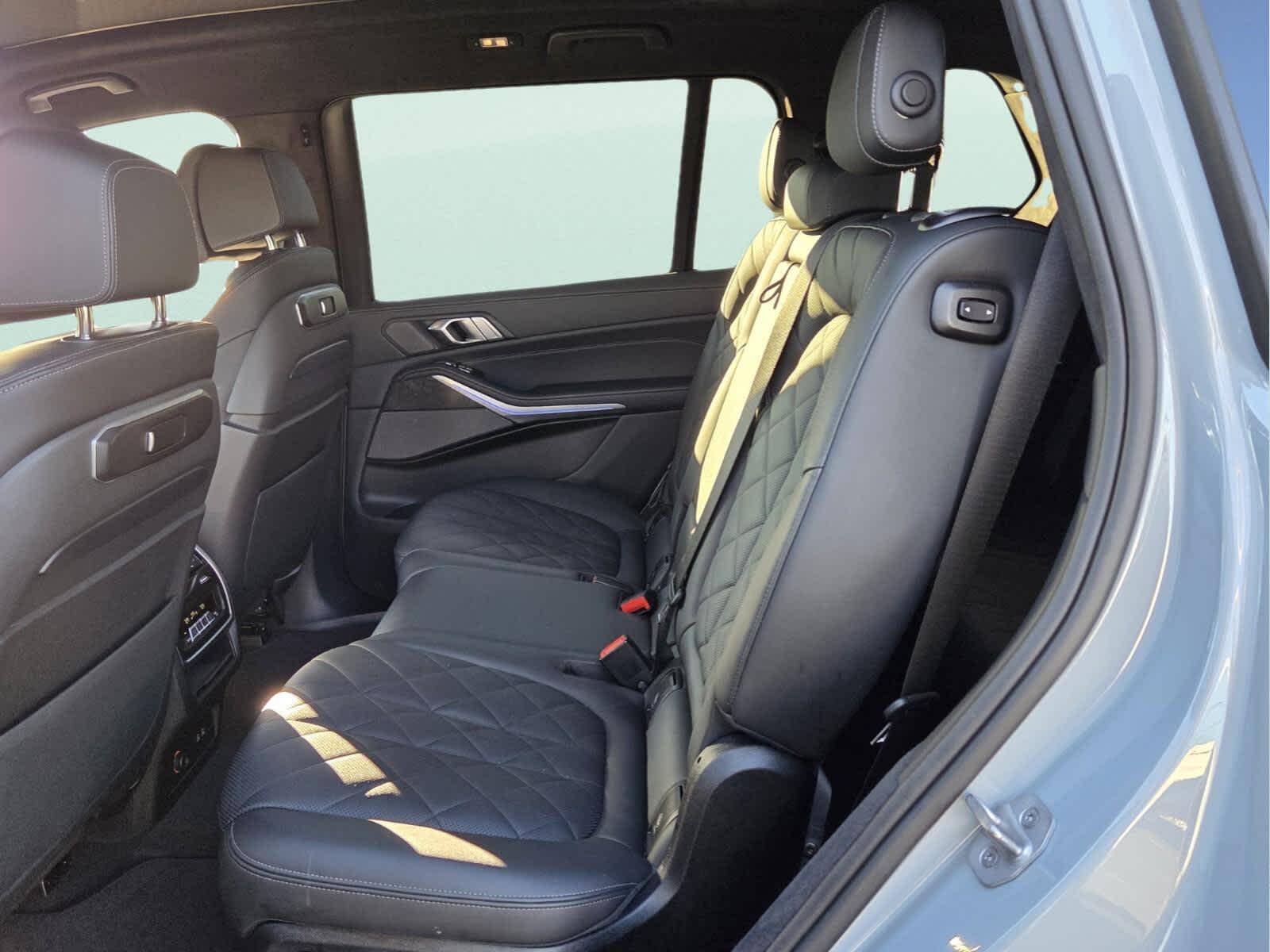 2024 BMW X7 xDrive40i xDrive40i