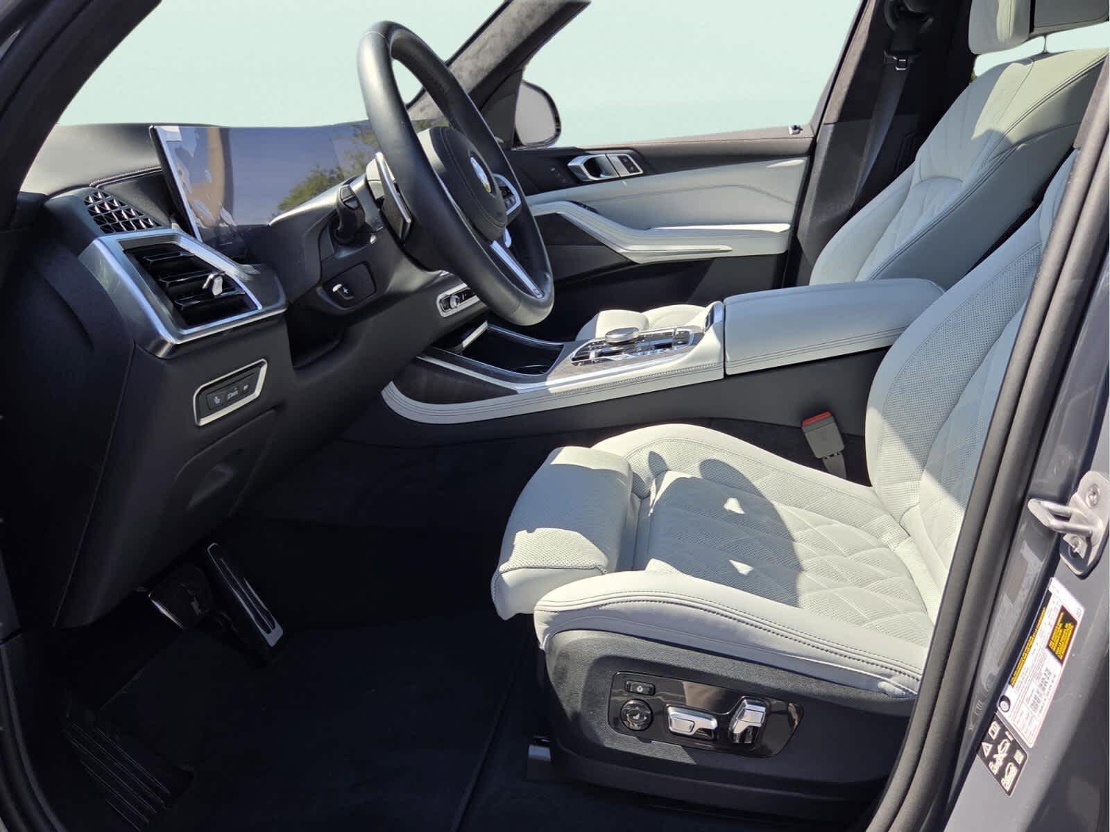 2026 BMW X7 xDrive40i xDrive40i