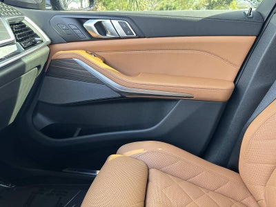 2026 BMW X7 xDrive40i xDrive40i