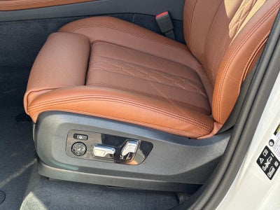 2026 BMW X7 xDrive40i xDrive40i