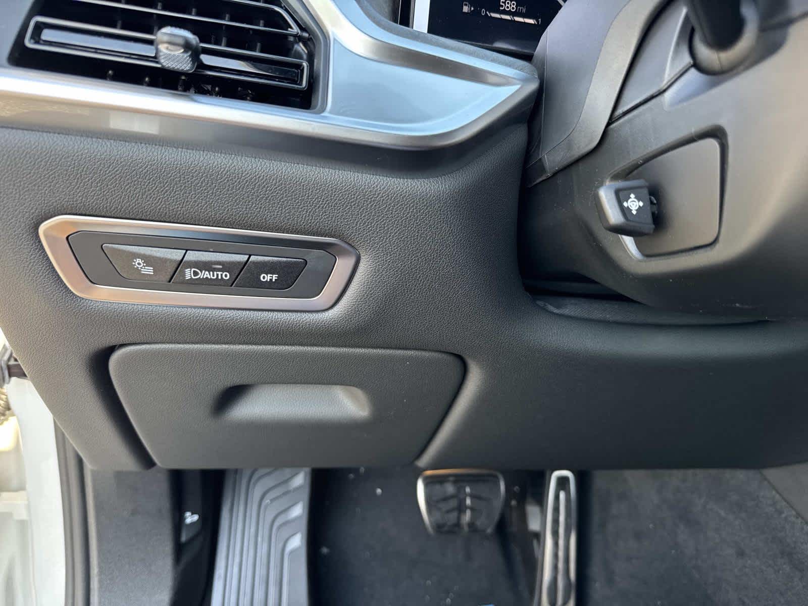 2026 BMW X7 xDrive40i xDrive40i