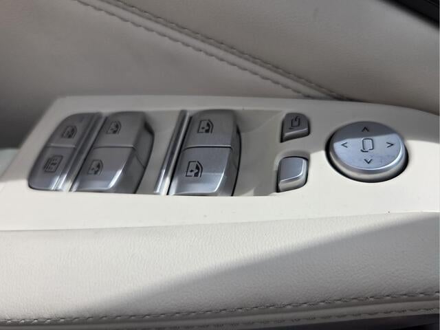 2023 BMW X7 xDrive40i xDrive40i