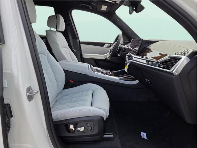 2026 BMW X7 xDrive40i xDrive40i
