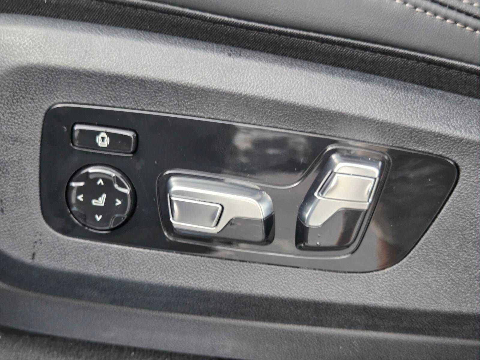 2027 BMW X7 xDrive40i xDrive40i
