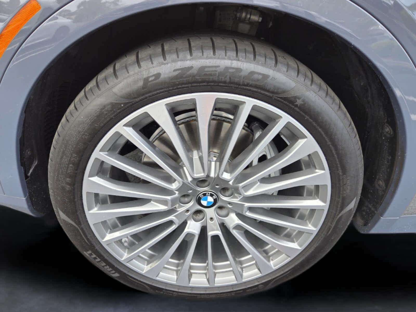 2026 BMW X7 xDrive40i xDrive40i