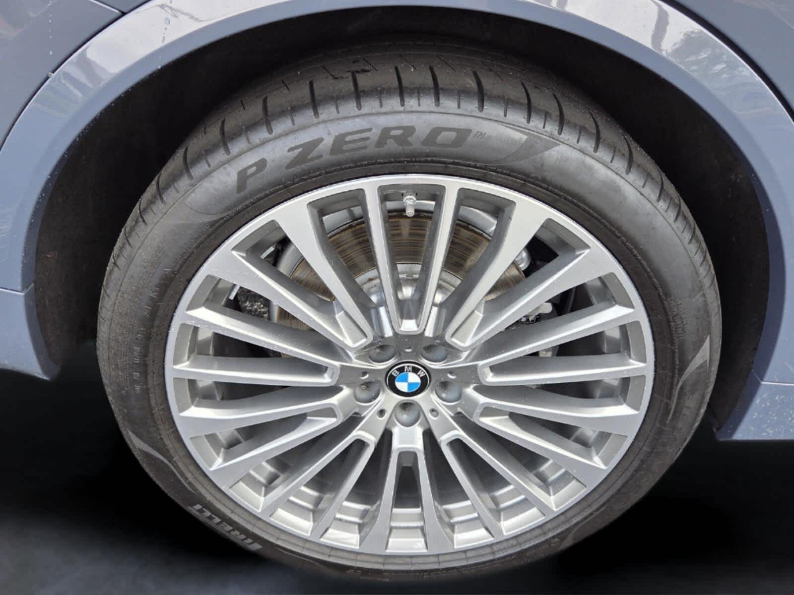 2026 BMW X7 xDrive40i xDrive40i