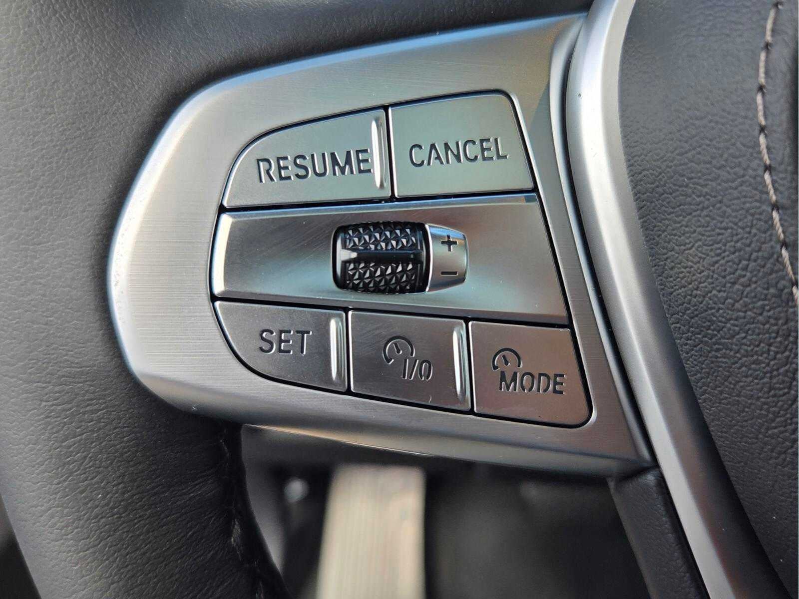 2027 BMW X7 xDrive40i xDrive40i