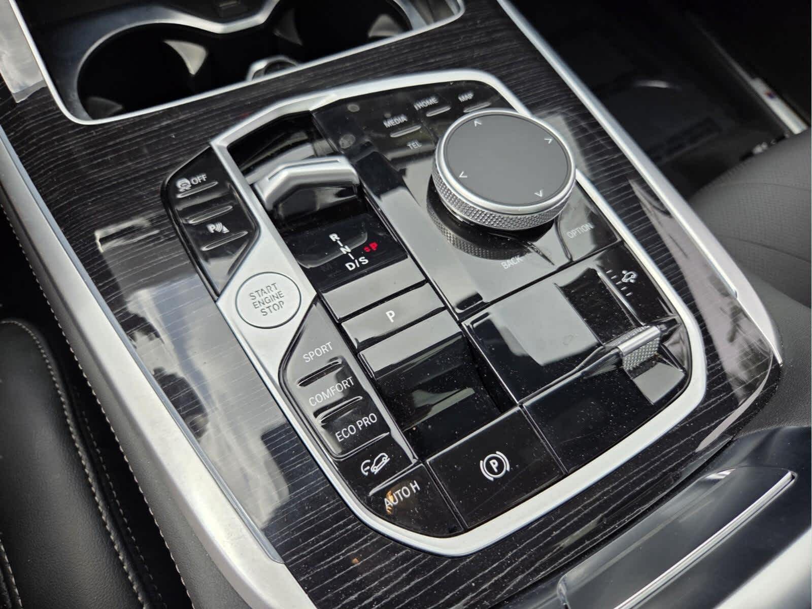 2026 BMW X7 xDrive40i xDrive40i