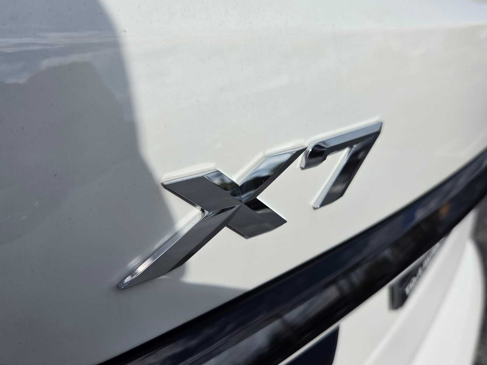 2027 BMW X7 xDrive40i xDrive40i