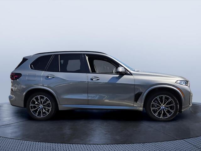 2025 BMW X5 xDrive40i xDrive40i