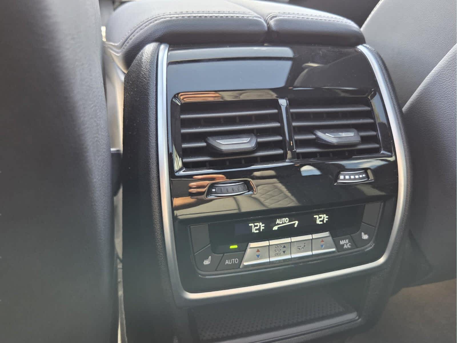 2025 BMW X5 xDrive40i xDrive40i