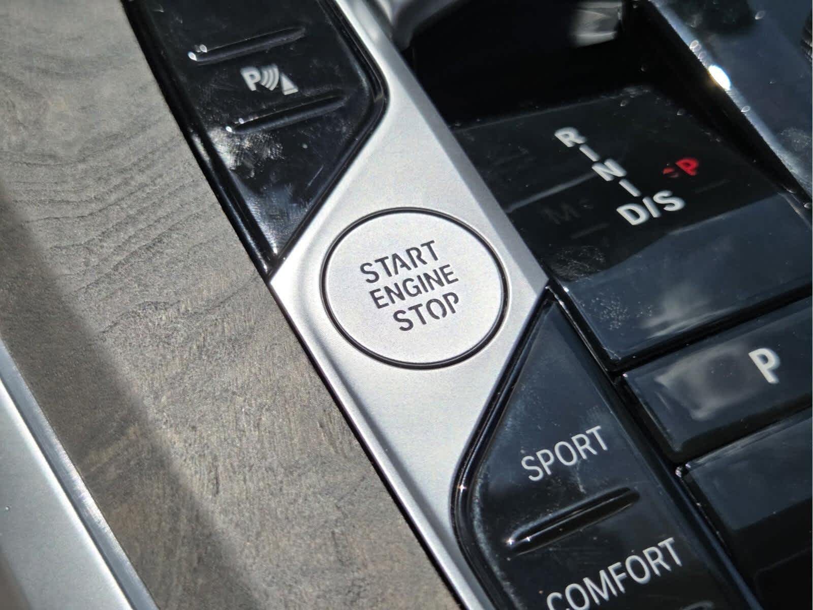 2025 BMW X5 xDrive40i xDrive40i