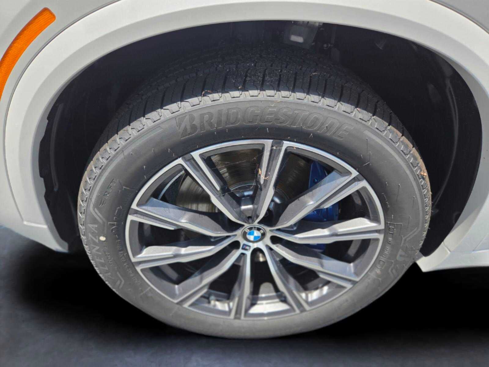 2026 BMW X5 xDrive40i xDrive40i