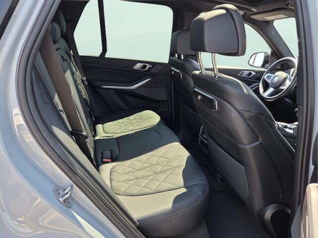 2025 BMW X5 xDrive40i xDrive40i
