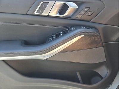 2025 BMW X5 xDrive40i xDrive40i